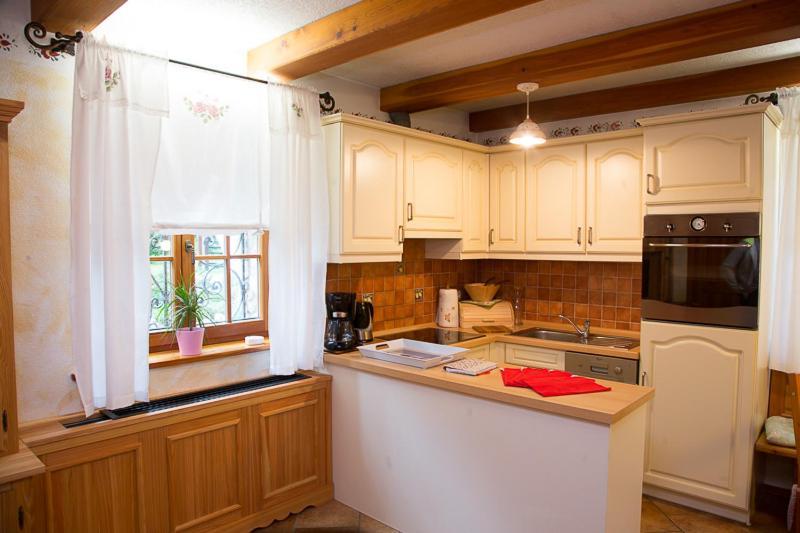 Apartment Pod Skalco Есенице Экстерьер фото
