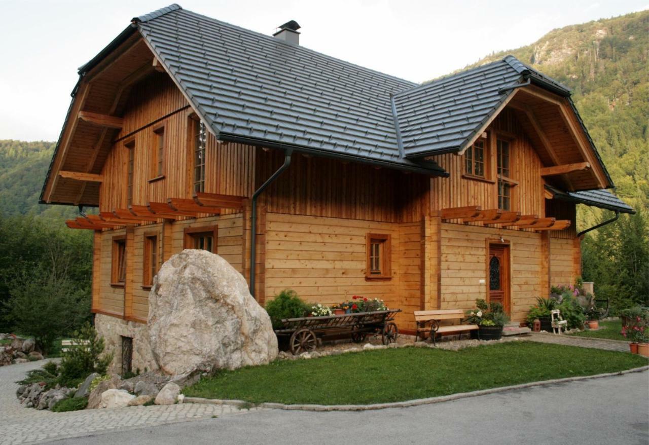 Apartment Pod Skalco Есенице Экстерьер фото