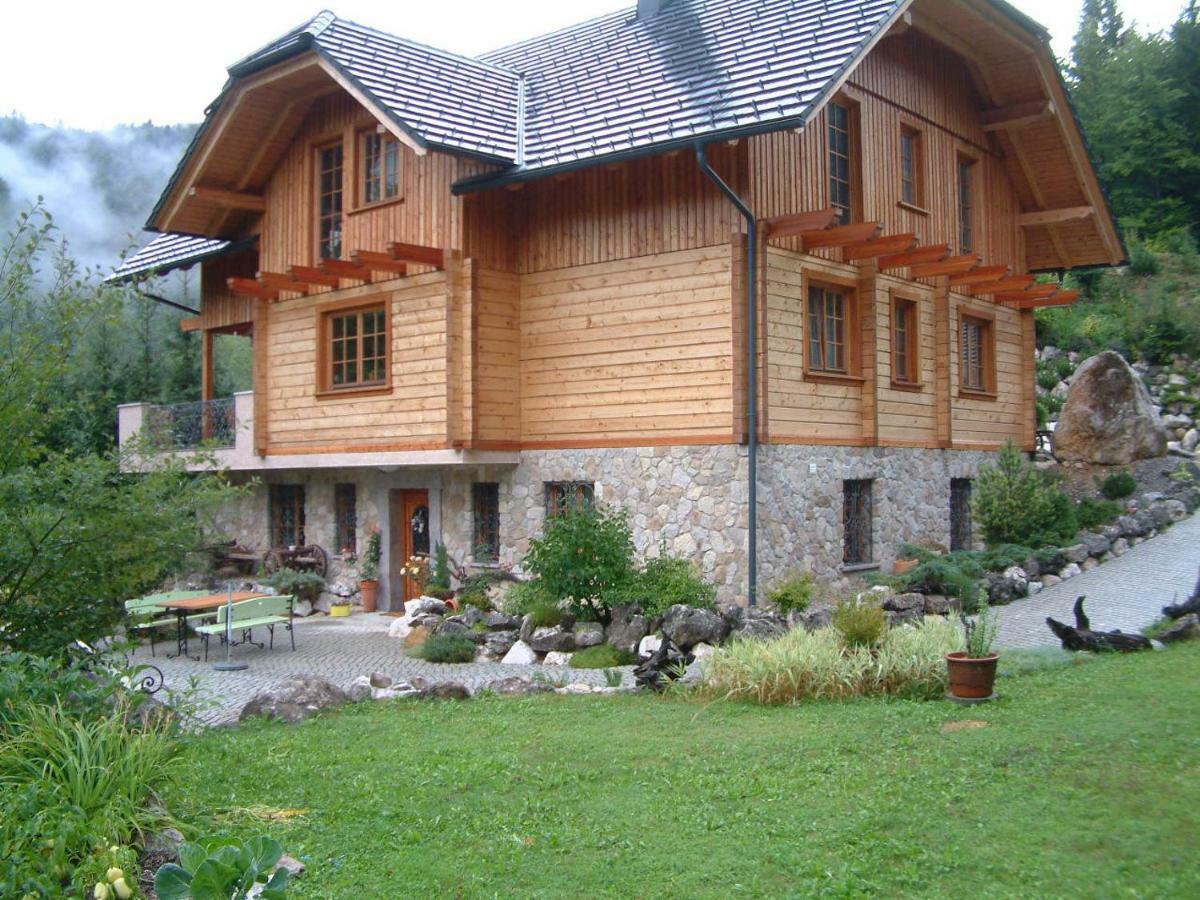 Apartment Pod Skalco Есенице Экстерьер фото